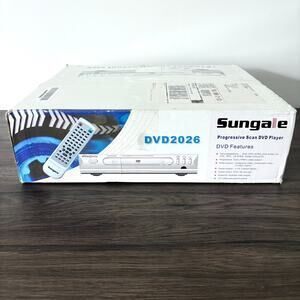 Sungale Progressive Scan DVD/CD Player - New in Box - Silver